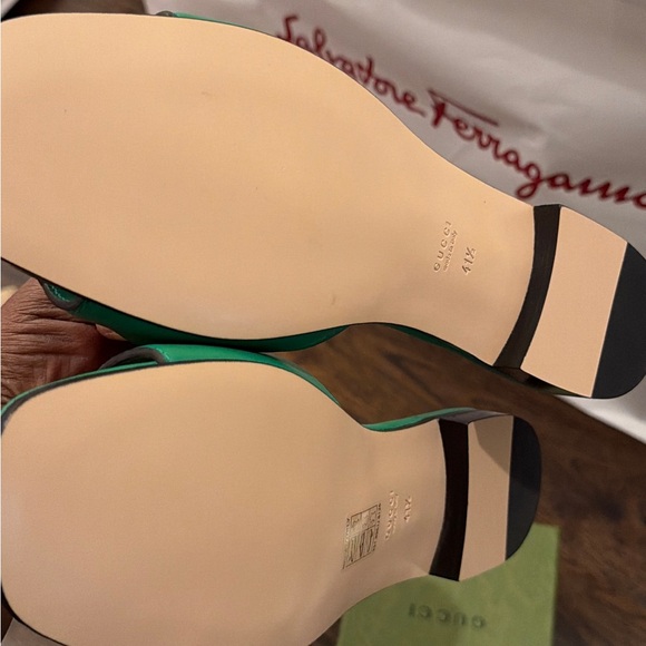 Gucci Green Leather Interlocking GG Slip-On Mules - Picture 8 of 8